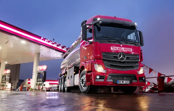 Mercedes Benz, tanker, Actros, gas station, 3232