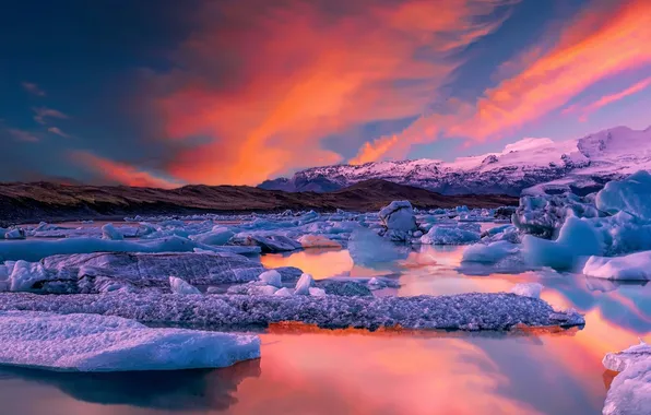 Вода, закат, лёд