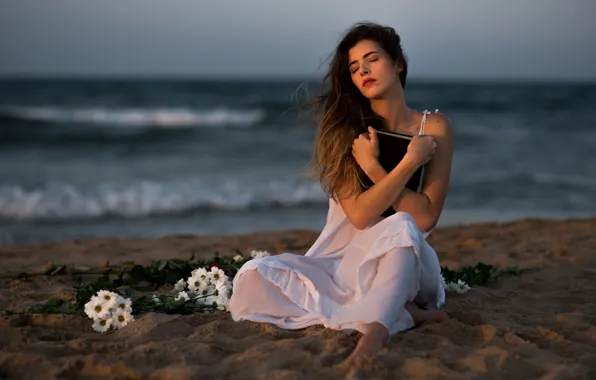 Девушка, природа, Ana Valenciano