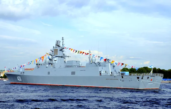Фрегат, Нева, корма, Адмирал Касатонов