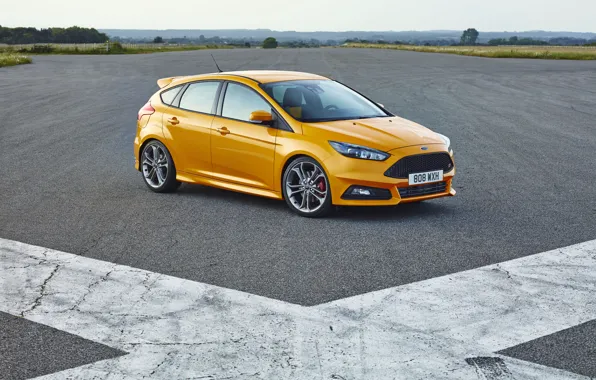 Ford, yellow, focus