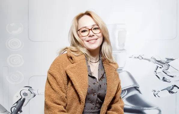 Картинка взгляд, поза, улыбка, макияж, актриса, очки, блондинка, hair
