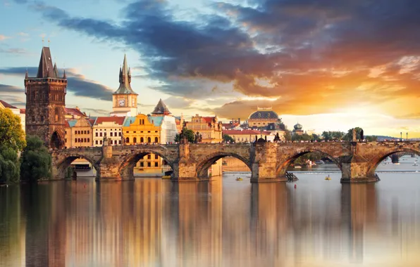 Картинка лето, город, размытость, Прага, Чехия, боке, Prague, красивый вид