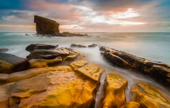 Море, небо, облака, камни, скалы