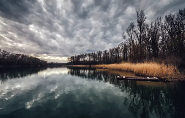 Природа, река, лодки