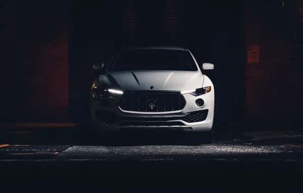 Картинка Вид спереди, Кроссовер, Maserati Levante S