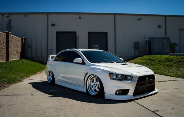 White, mitsubishi, lancer, evolution