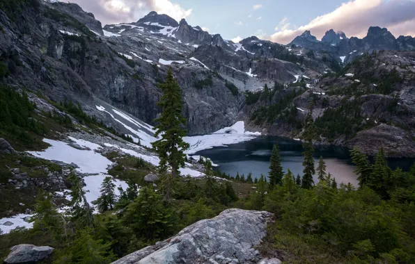 Снег, деревья, горы, озеро, камни, скалы, Канада, Glacier National Park