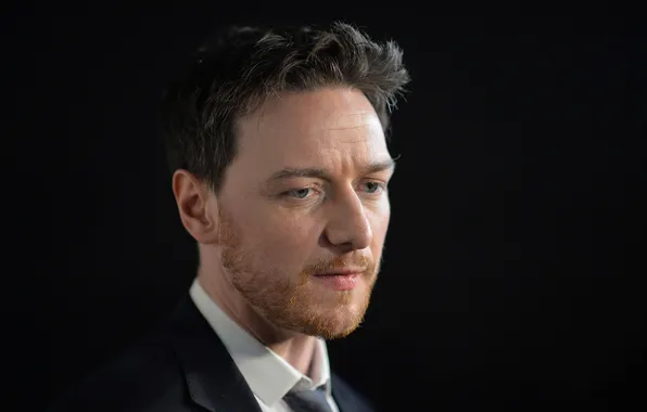Портрет, черный фон, актёр, James McAvoy, Джеймс Макэвой