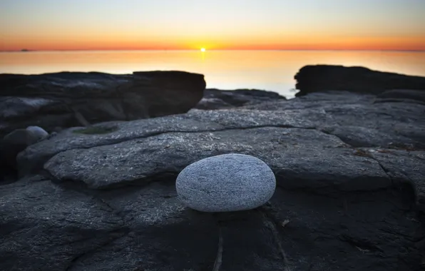 Картинка море, закат, камень