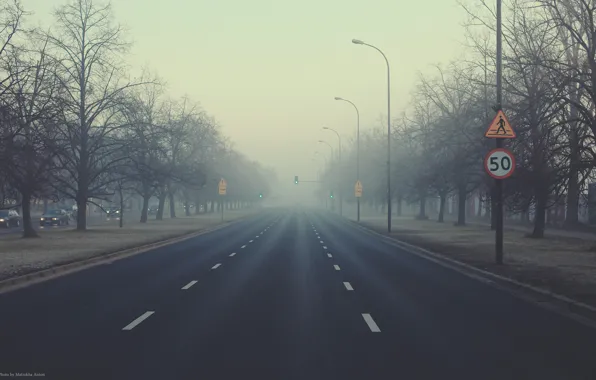 Картинка туман, рассвет, знак, утро, пешеход, ГОРОД, ограничение, Away we go