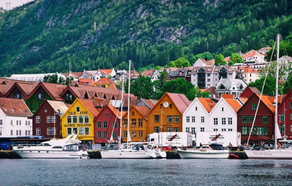 Картинка море, горы, город, дома, яхты, Норвегия