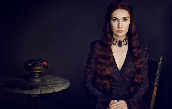 Ожерелье, стул, Игра Престолов, Game Of Thrones, Melisandre, Carice van Houten, Мелисандра, Кэрис ван Хаутен
