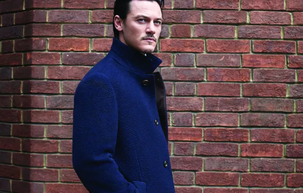 Стена, актёр, Luke Evans, Люк Эванс