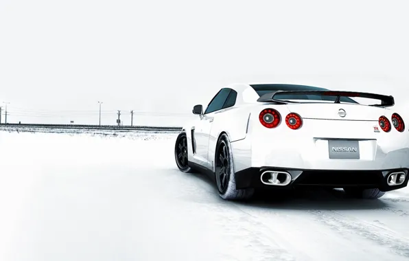 Белый, nissan, GT-R, ниссан, жд дорога