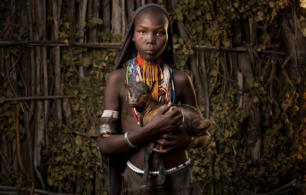 Картинка девочка, Африка, козлёнок, Эфиопия, Ethiopia