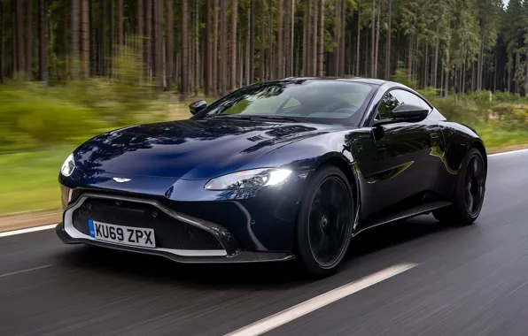 Дорога, машина, лес, асфальт, Астон Мартин, 2020, Aston Martin Vantage AMR