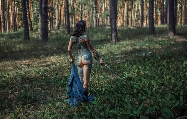 Лес, попка, трава, девушка, деревья, поляна, тело, спина