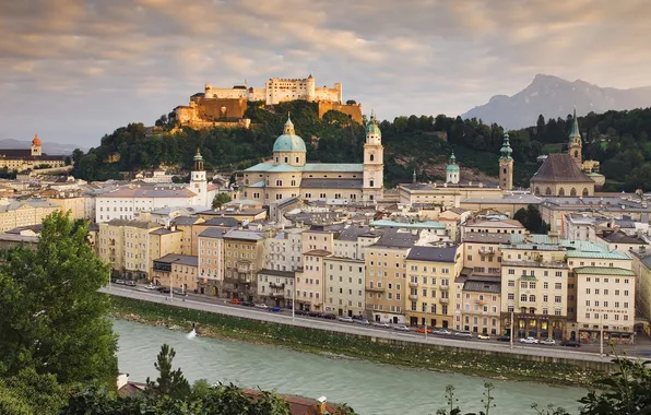 Картинка река, здания, Австрия, Austria, Salzburg, Зальцбург, Hohensalzburg castle, Franziskanerkirche