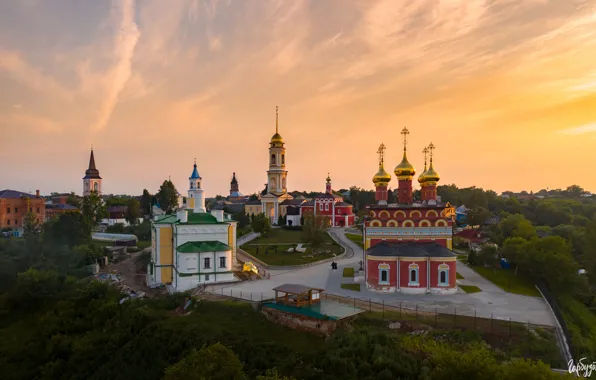 Пейзаж, город, башни, храм, купола, Илья Гарбузов, Белёв, Спасо-Преображенский мужской монастырь