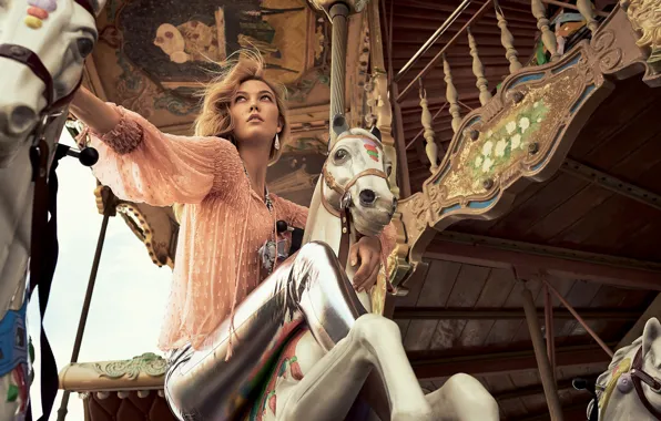 Девушка, модель, лошадь, блузка, карусель, Karlie Kloss, Карли Клосс
