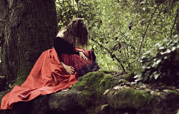 Лес, девушка, фон