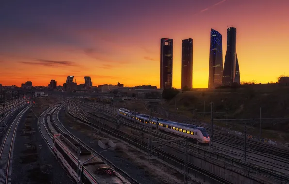 Ночь, Мадрид, Train Station