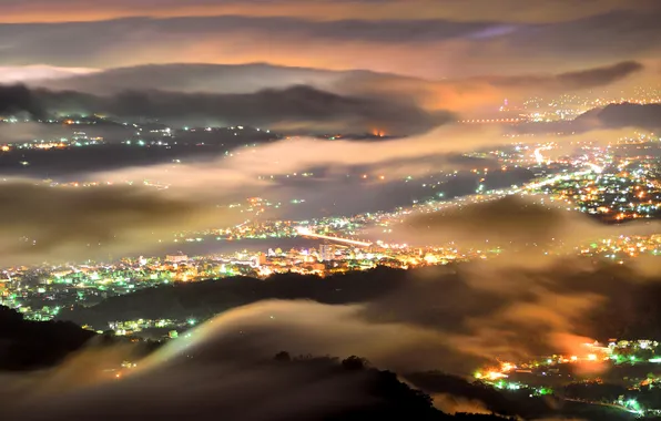 Картинка ночь, город, огни, туман, дымка