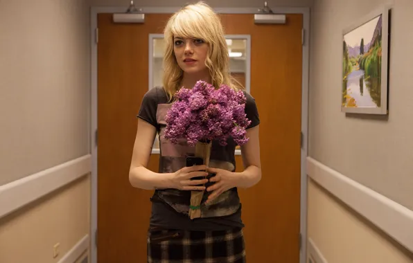 Картинка цветы, букет, коридор, блондинка, Emma Stone, Эмма Стоун, Birdman, Бёрдмэн