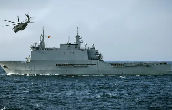 Учения, Galicia, ВМС Испании, десантный вертолетный транспорт-док, L51