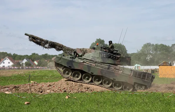 Немецкий, основной, боевой танк, Leopard 2