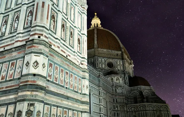 Небо, звезды, ночь, Италия, Флоренция, Дуомо, колокольня Джотто, собор Санта-Мария-дель-Фьоре