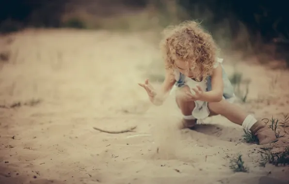 Песок, игра, девочка