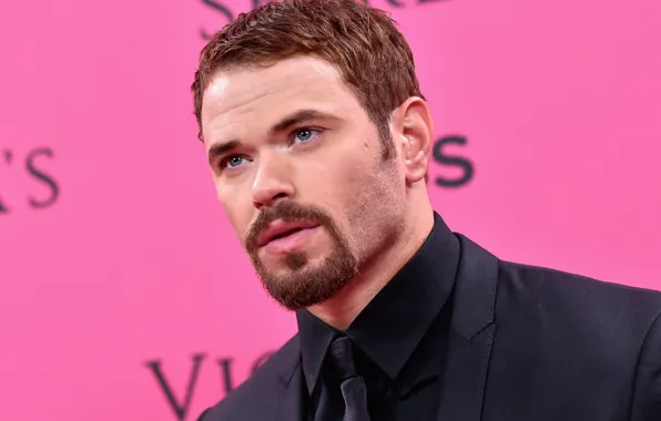 Взгляд, поза, модель, костюм, актёр, фотосессия, Kellan Lutz, Келлан Латс