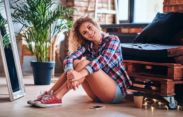 Картинка hot, shorts, blonde, female, dressed, denim, fleece