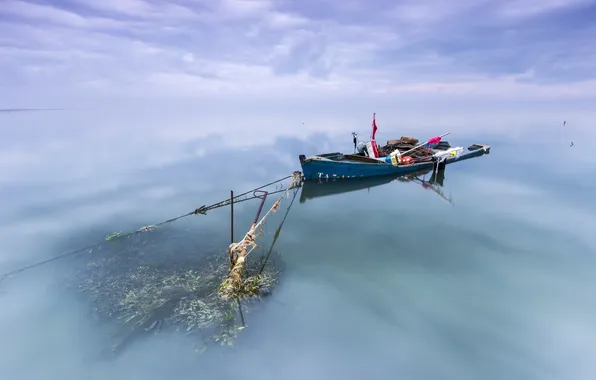 Небо, река, лодка