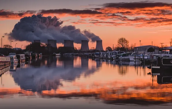 England, United Kingdom, Nottinghamshire, Industrial Dawn, Dawn at Sawley Cut