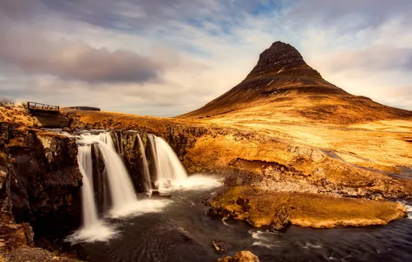 Река, гора, водопад, вулкан, Исландия, Kirkjufell