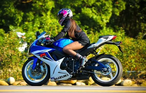 Картинка девушка, мотоцикл, шлем, Suzuki, Suzuki GSX-R
