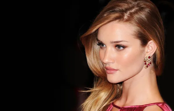Модель, портрет, актриса, красотка, черный фон, Rosie Huntington-Whiteley, Роузи Хантингтон-Уайтли