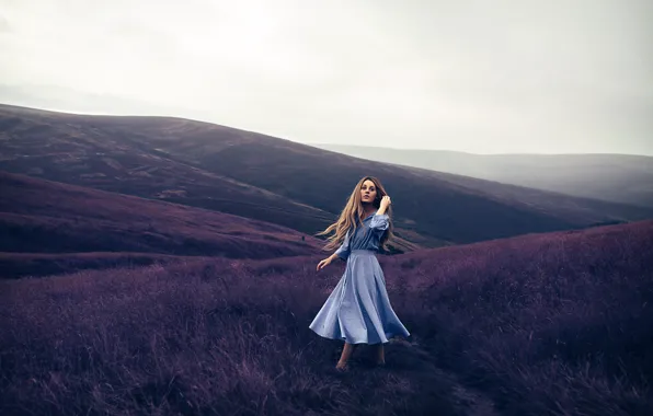 Девушка, холмы, платье, Rosie Hardy, Violet Mountains