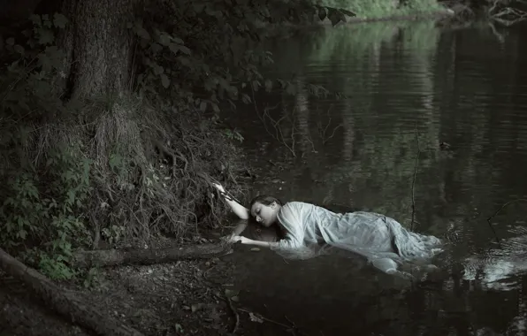 Девушка, берег, в воде, Sylwia Mastalerz, Dorota Gorecka