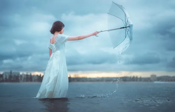 Вода, девушка, зонт