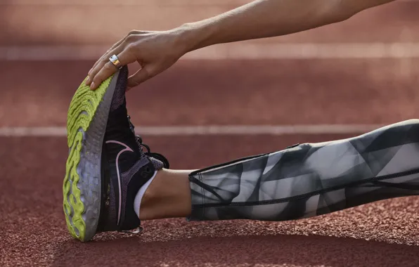 Картинка Рука, Nike, Кроссовки, Нога, Nike Infinity React Run 2, Running Shoe, Кроссовки для бега