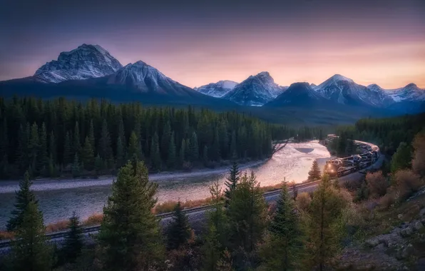 Картинка лес, деревья, горы, река, поезд, Канада, железная дорога, Альберта