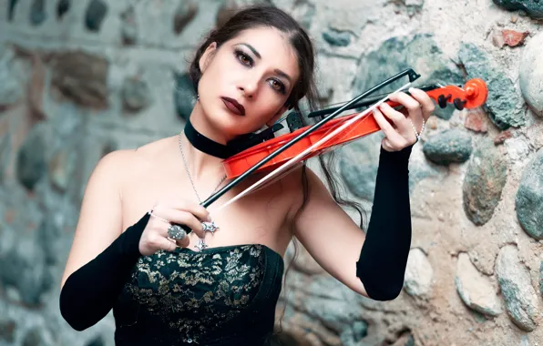 Картинка скрипка, макияж, брюнетка, боке, Mary