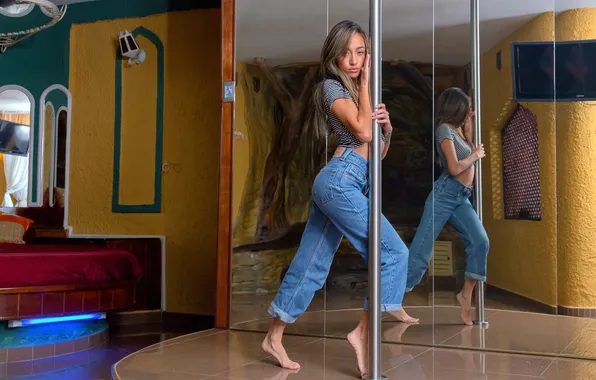 Long hair, model, awesome, jeans, brunette, gorgeous, photoshoot, posing