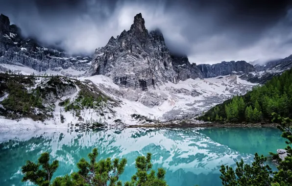 Italy, Dolomites, Sorapiss Mountain