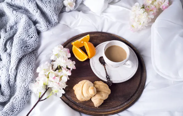 Кофе, чашка, постель, тюльпаны, flowers, romantic, coffee cup, круассаны
