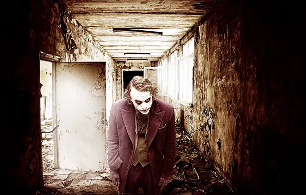 Batman, joker, ruin